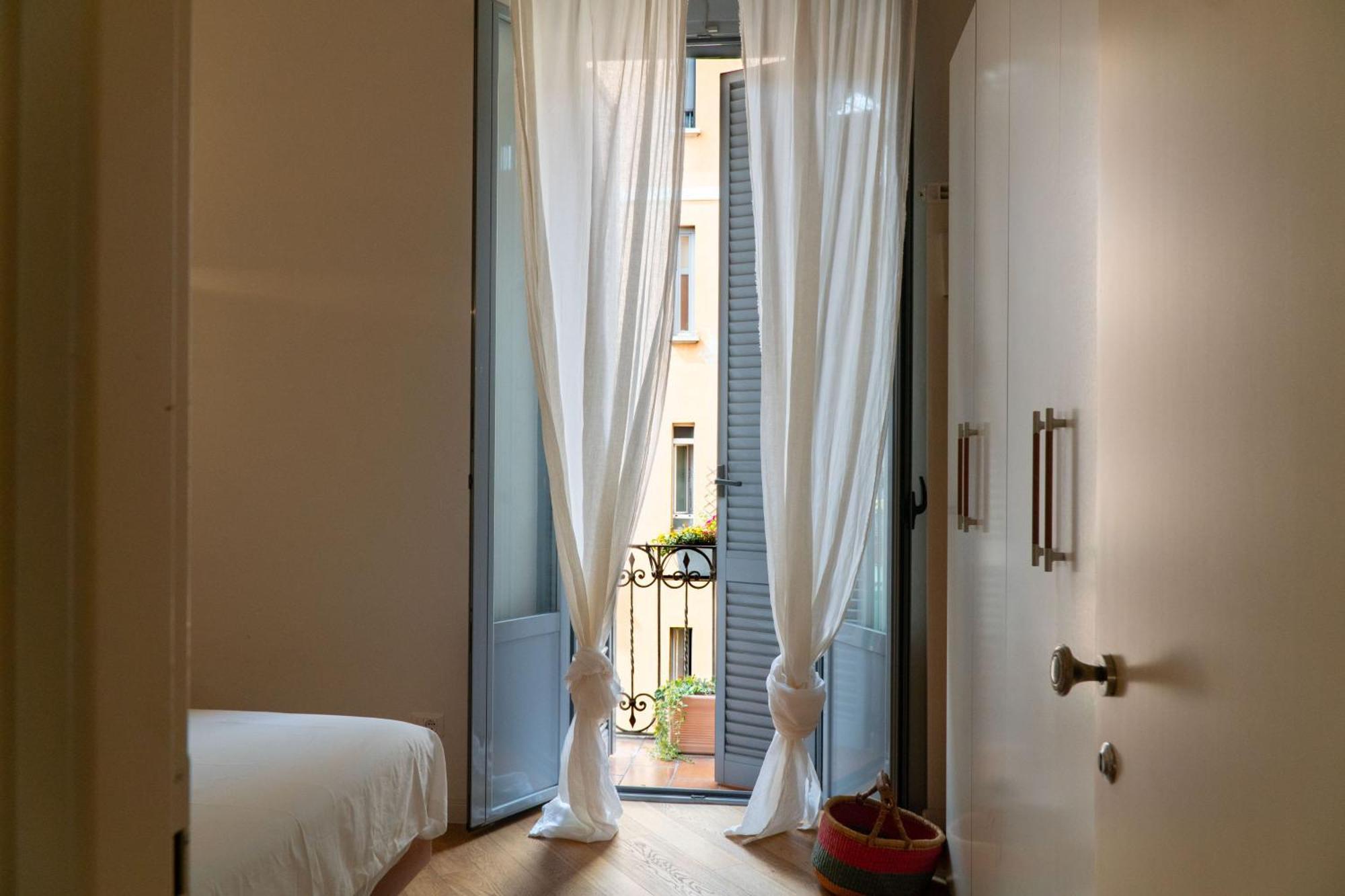 Casa Holden Al Parco Sempione Apartment Milano Ngoại thất bức ảnh